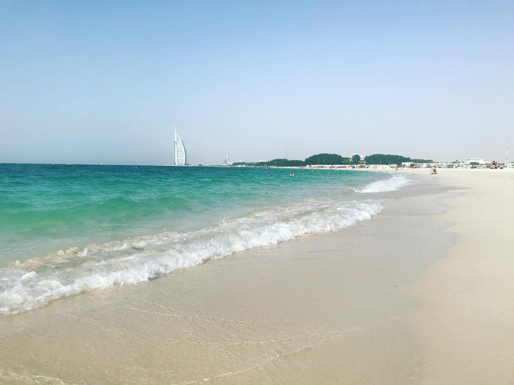 My favorite beach in Dubai #bnesimppl