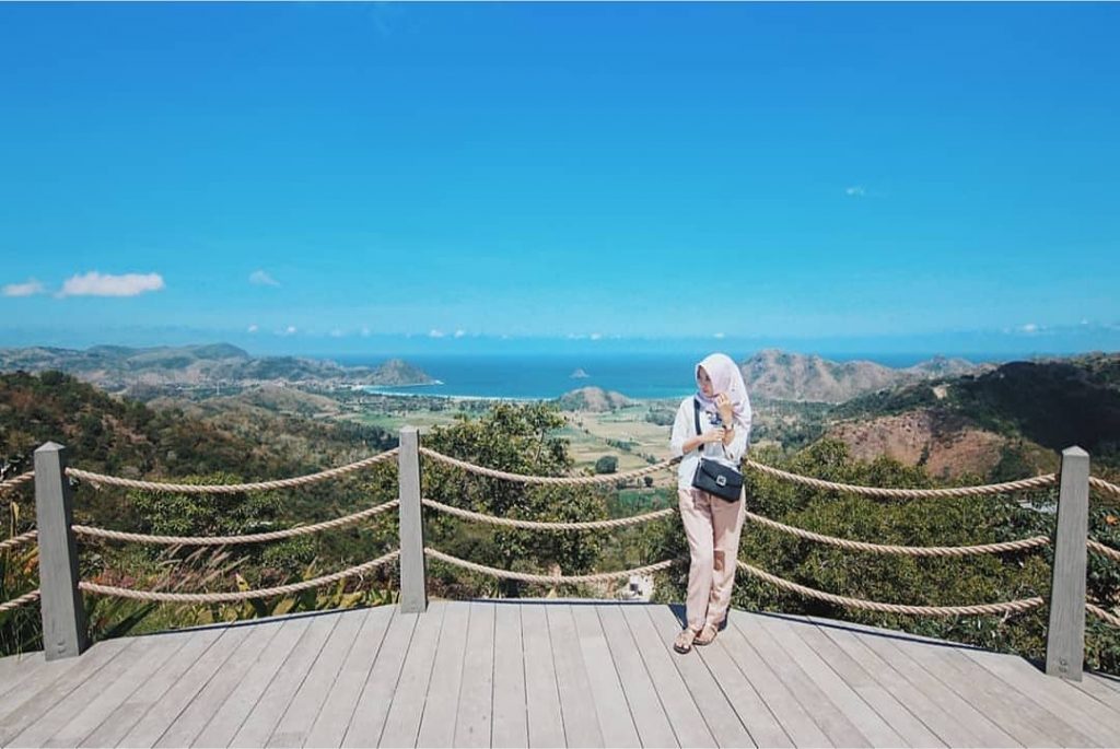 kamu syantik !! tp sayang aku blum mencintaimu g mw pulang mwnya jalan2 !!…