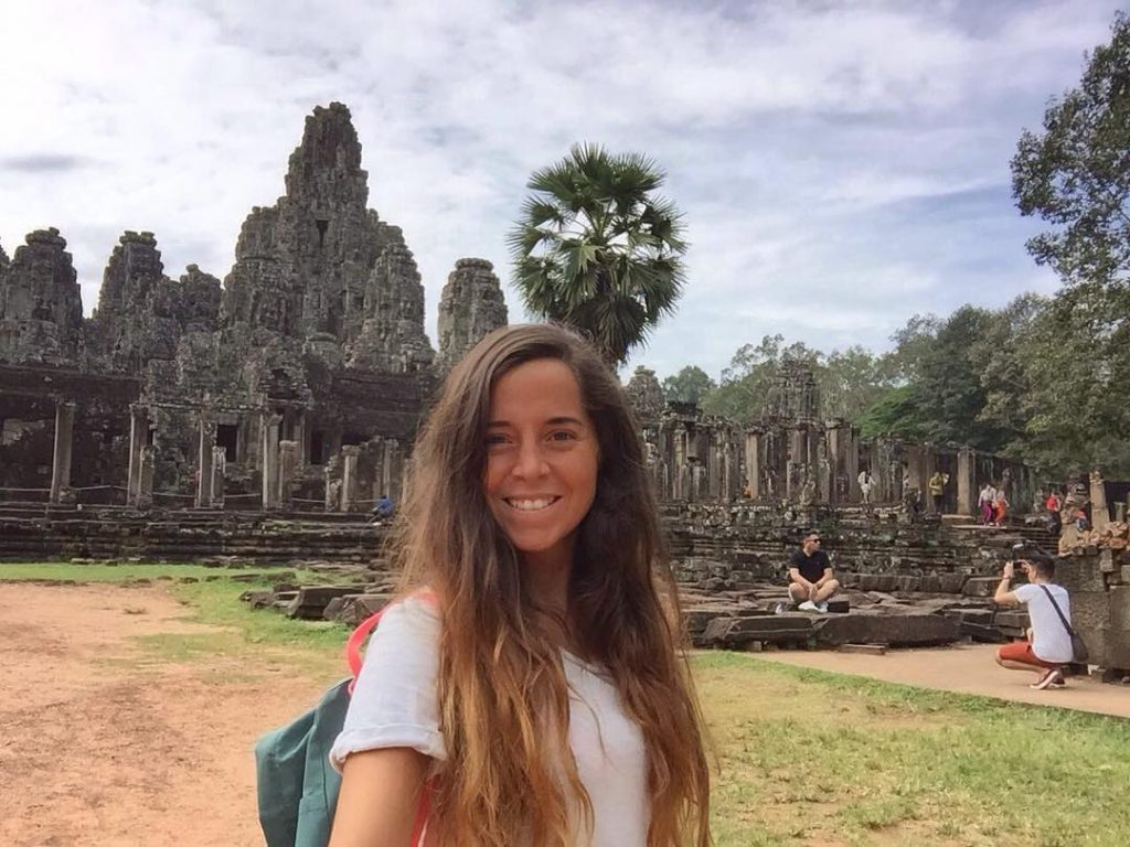 When you found a photo and only want go #tbt #trowbackthursday #angkorwat #angkor #ilovetravel…