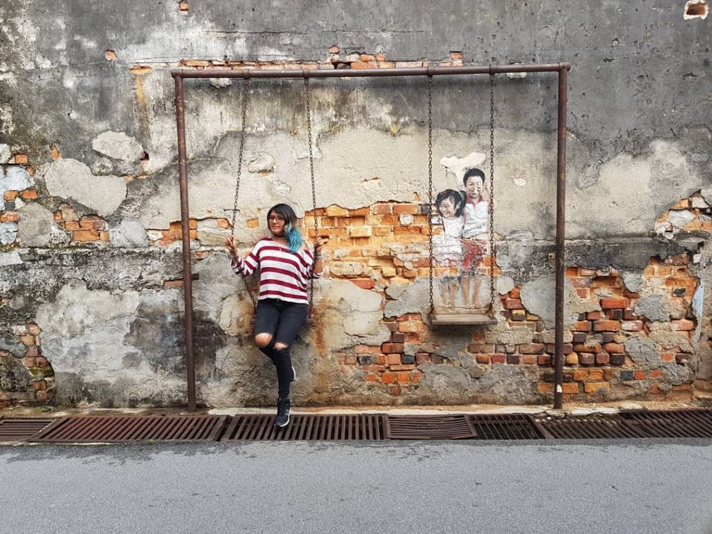 #murales #streetart #viajandoando #bnesimppl #mexicanaviajandoelmundo #conociendomundo #nuevaexperiencia #malasia #penang Hermosos murales por las calles&hellip;