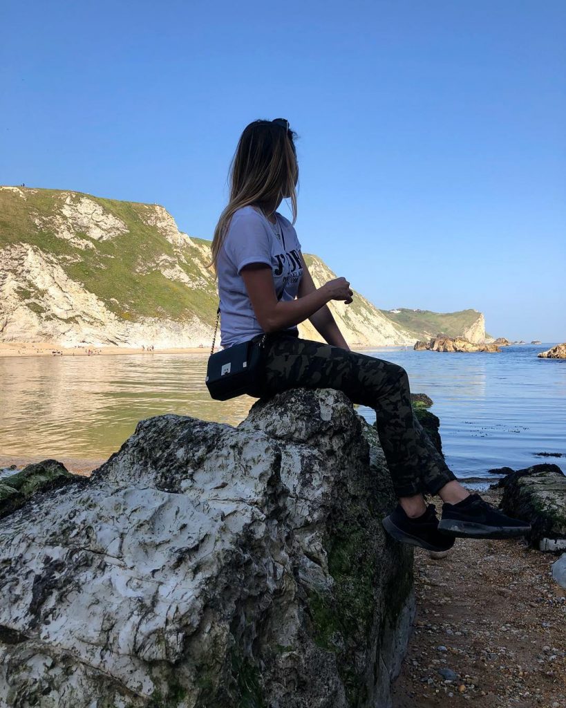 Enjoy lifeIt’s a giftUnwrap it with gratitude and love #travel #travelwithme #travelblogger #traveltheworld #durdledoor…