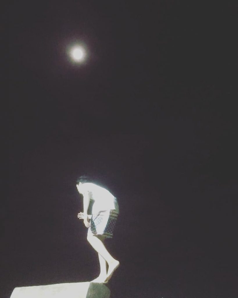 Moonlight illuminate my dream. I’m dreamer . I like travel, it makes my life&hellip;