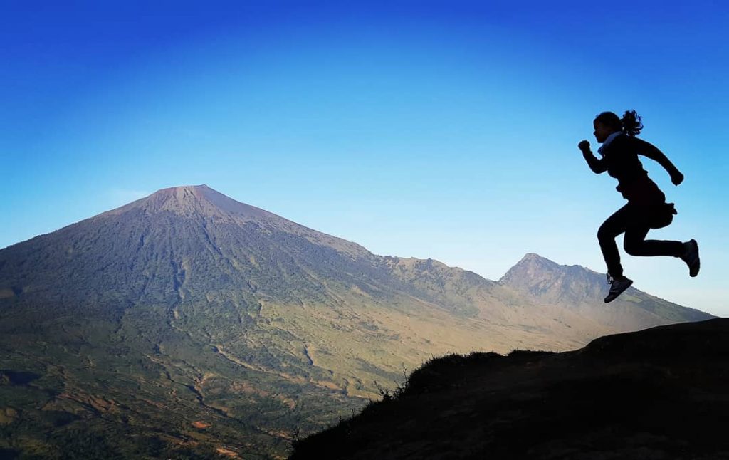 Lompatan saya g’ tinggi tinggi amat sih . Tp cita2 sy teteppalibg . .&hellip;