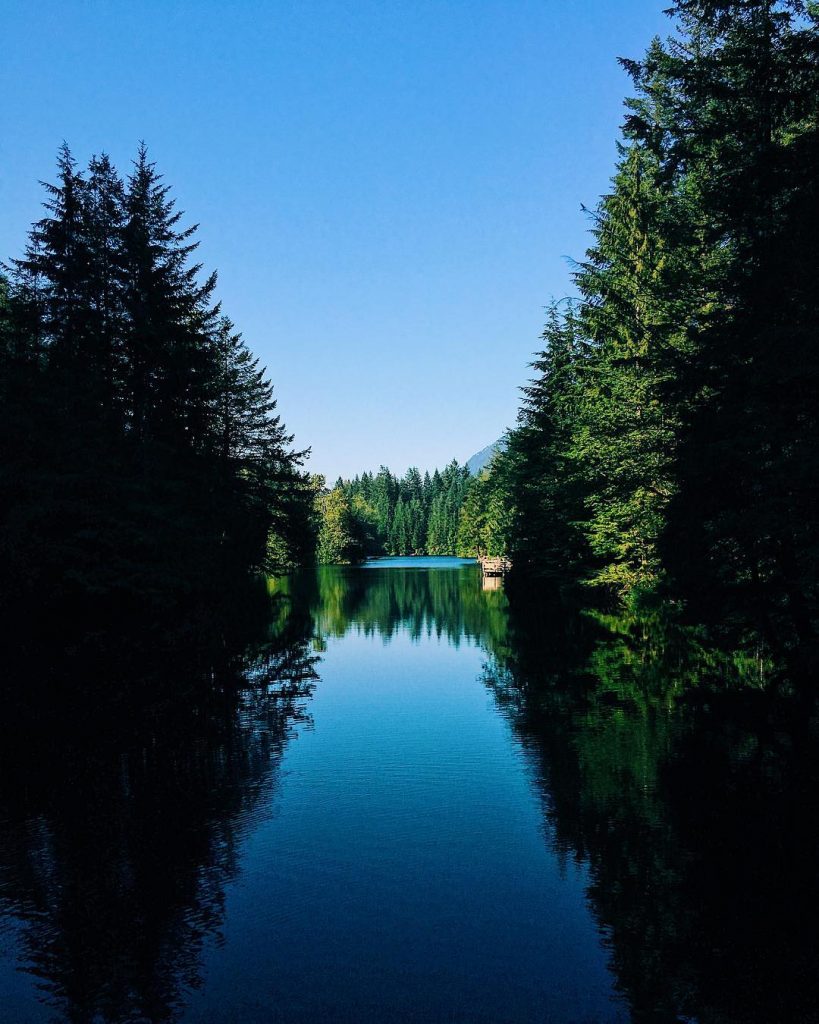 不管到了哪裡，短暫的旅行與放鬆總是可以讓工作的疲倦飛到九霄雲外去。 No matter where we are, take a light trip always can help us&hellip;