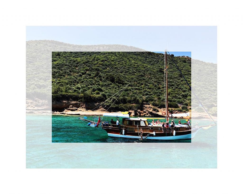Boat trip #boattrip️ #friendshipgoals #travel #czechgirl #travetheworld # #czechgirlinturkey #xanthos #bodrum #sailing️ #visitturkey???????? #igerscz…