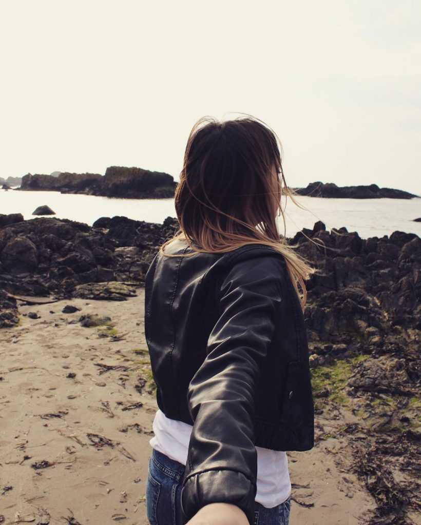 Follow me ️ #amazing #ireland #ballintoy #beach #life #waves #followme #photoart #photography #photooftheday #relax…