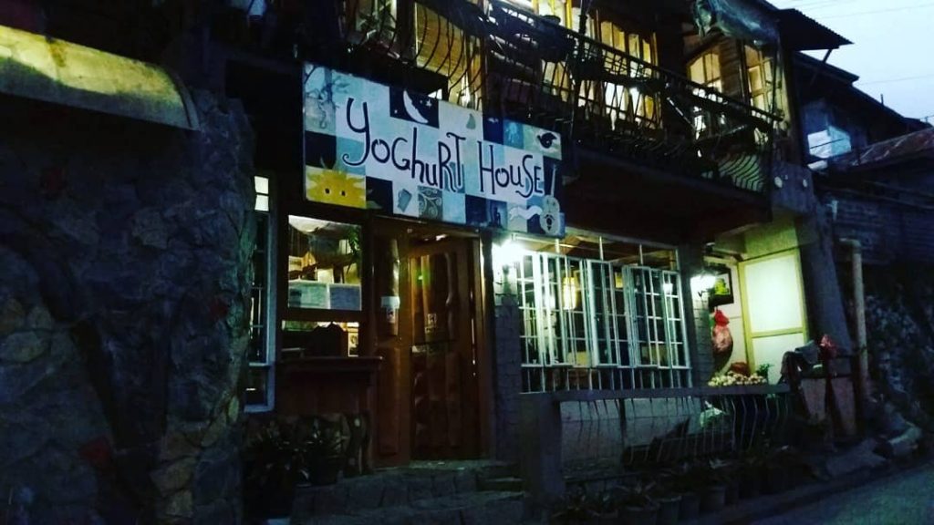 Famous snackhouse #yoghurt #yoghurthouse #sagada #mountainprovince #summer #adventure #travelawesome #travelphotography #travel #instagood #photographyislife #photoart…