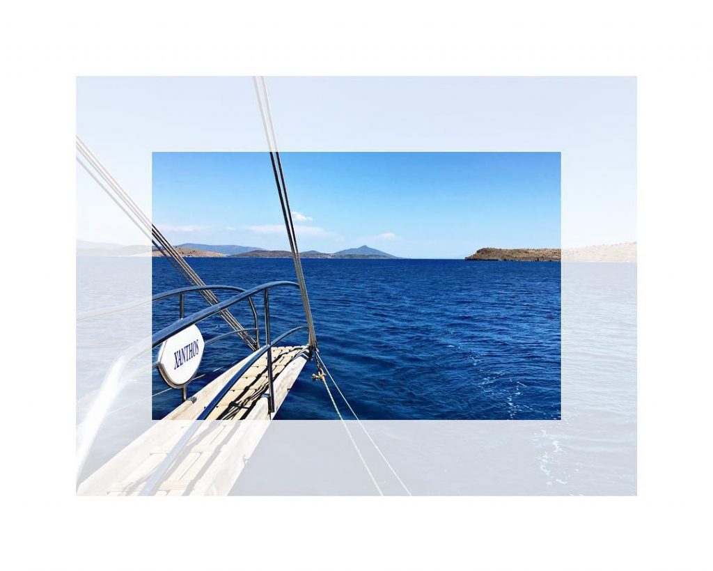 No words needed #volnajakoptak #friendshipgoals #travel #czechgirl #travetheworld # #czechgirlinturkey #xanthos #bodrum #sailing️ #visitturkey????????&hellip;