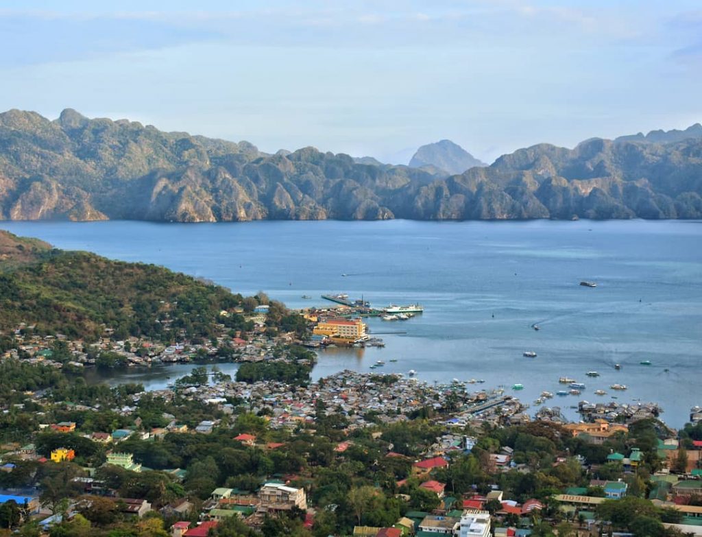 Island Views #coron #philippines #islandlife #필리핀 #풍경 #바다
