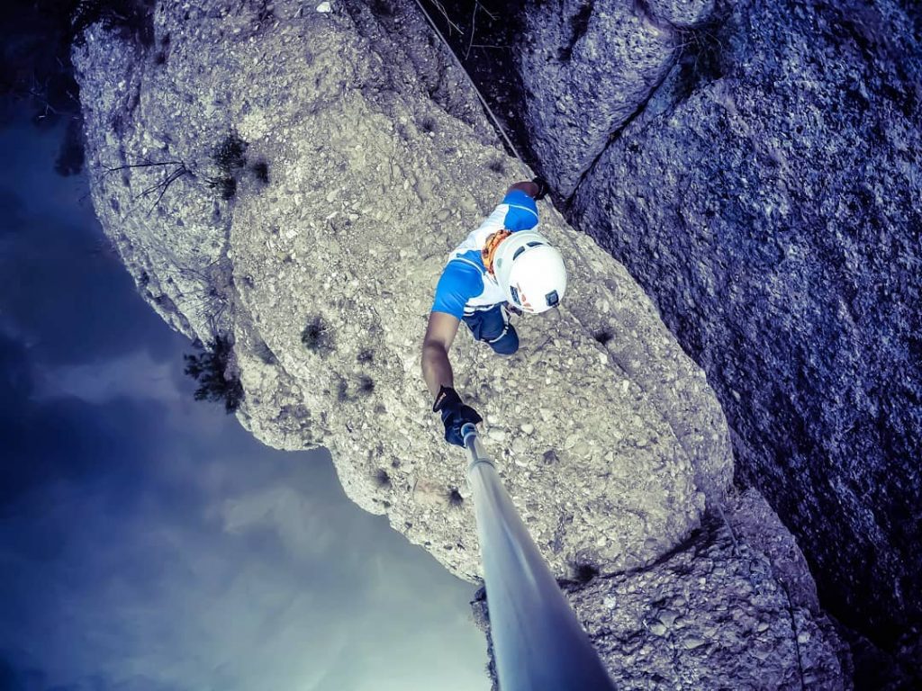 Max your days! #climbing #climb #gopro #goprohero5 #goproes #gopole #artofvisuals #bevisuallyinspired #travelawesome #goneoutdoors #awesome_shots…