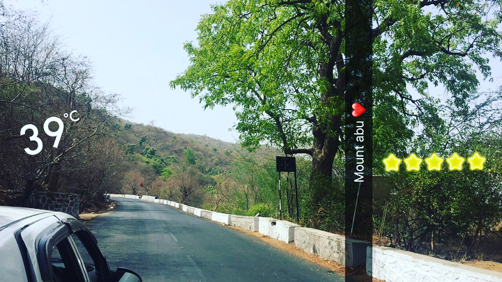 Travel, Travel, Travel ️ #travelwriter #travel #instatravel #travelgram #tourism #instago #travelblogger #wanderlust #ilovetravel #streetart&hellip;