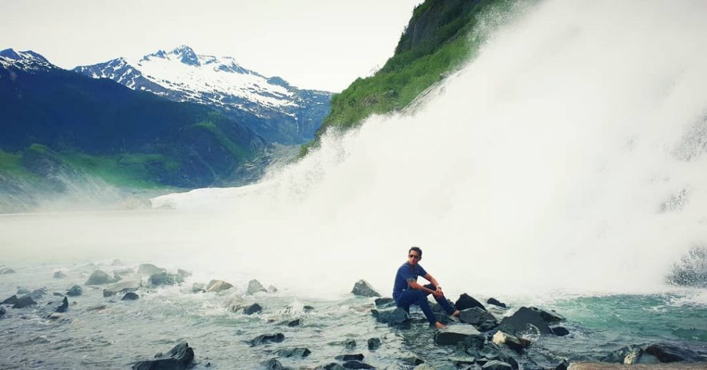 Just come . . . . . #mendenhallglacier #alaska #travelblogger #traveling #traveler #travellife #travelworld&hellip;