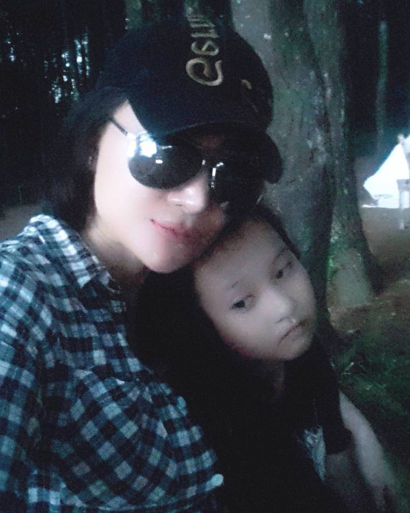 #gunungpancar 12 Juni 2012 #momanddaughter #momandkids #love #family #instago #instagood #instalike #likeforlike #like4like #instagram&hellip;