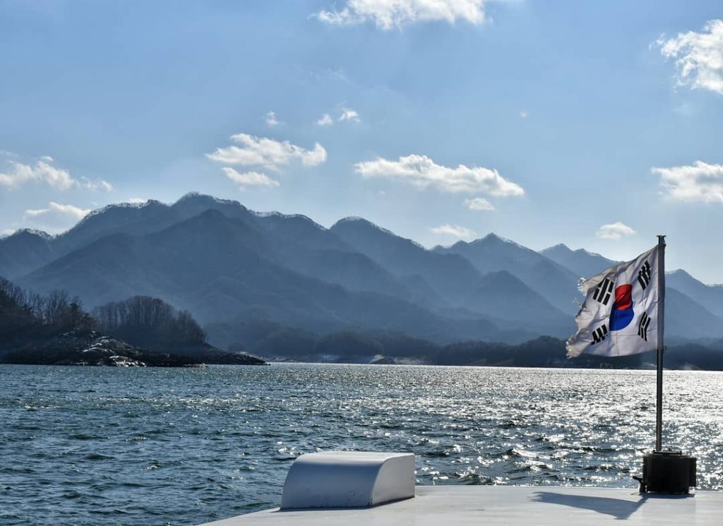 대한민국 화이팅! ???????? ???????? #korea #worldcup #lake #충주 #월드컵 #풍경