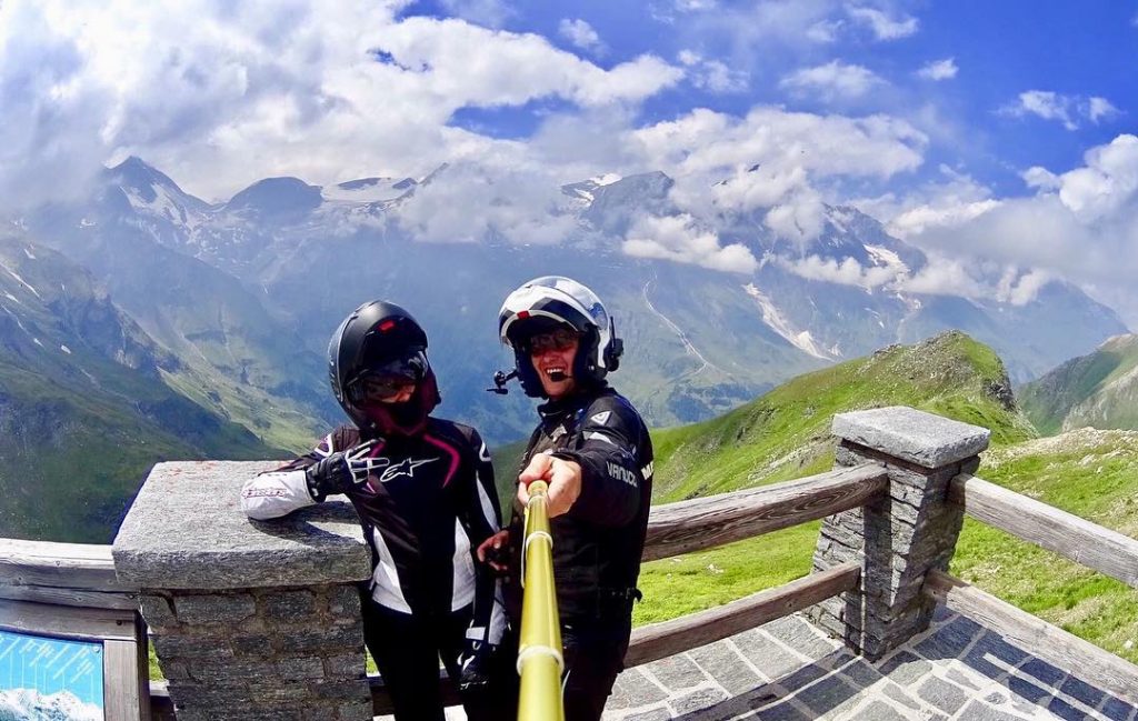 Grossglockner Austria???????? i wracamy do #grossglockner #grossglocknerhochalpenstrasse #austria #sonyx1000v #2017 #memories #alps #mountains #motorcycle&hellip;