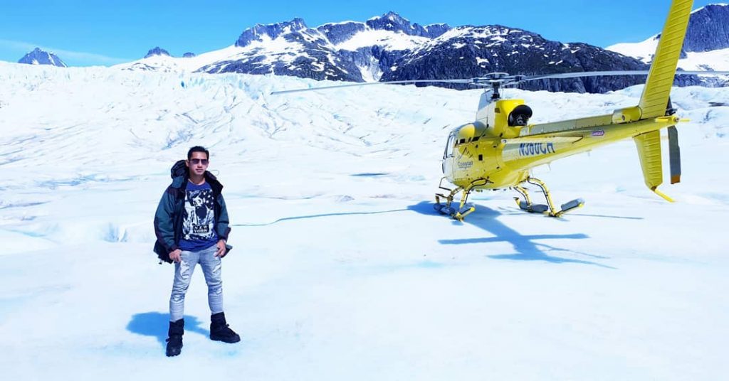 Glacier . . . . . #hubbardglacier #alaska #travelblogger #traveling #traveler #travellife #travelworld #worldtraveler&hellip;