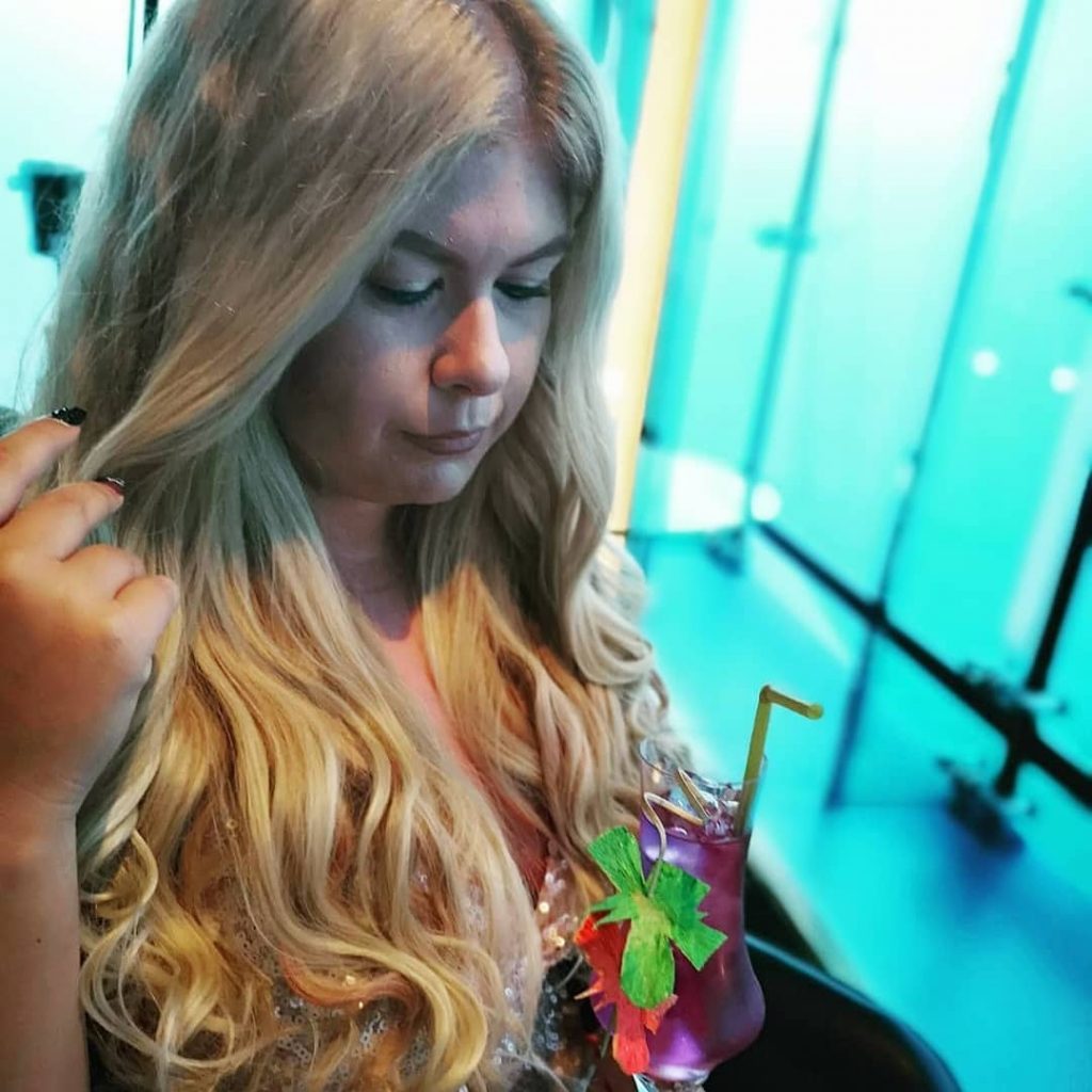 Seven stars birthday in the most amazing hotel ️. . . . #travelblogger #travelrepost&hellip;