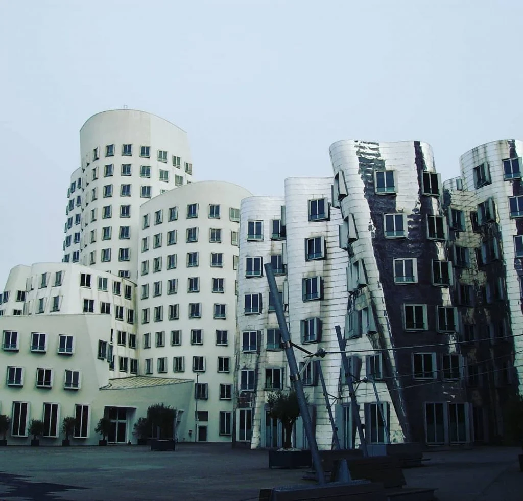 Düsseldorf #travelblogger #travel #trip #viajeros #viajar #travelingram #travelife #viajes #viajand #viajerosporelmundo #viatjar #viatges #travelingran&hellip;