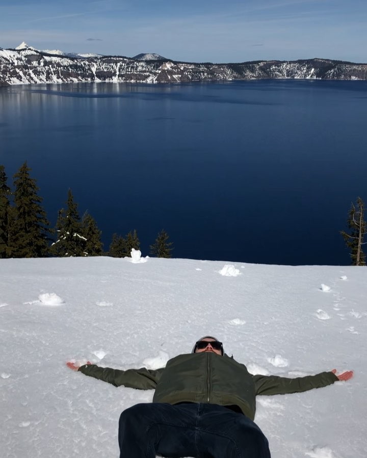 Crater . . . . . . #Craterlake #oregon #travel #uniladadventure #travelgram #iamtb #adventure…