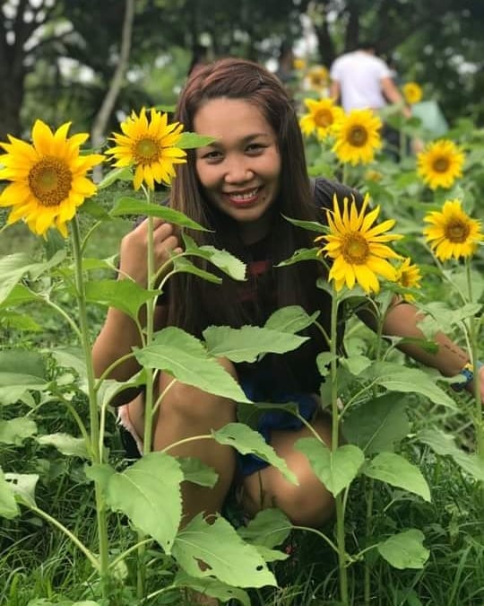 #sunflower #plantation #nofilterneeded #bicol #itsmorefuninthephilippines #bnesimppl #nature #naturephotography #instatravel #instafollow #instagood #instalife #photooftheday