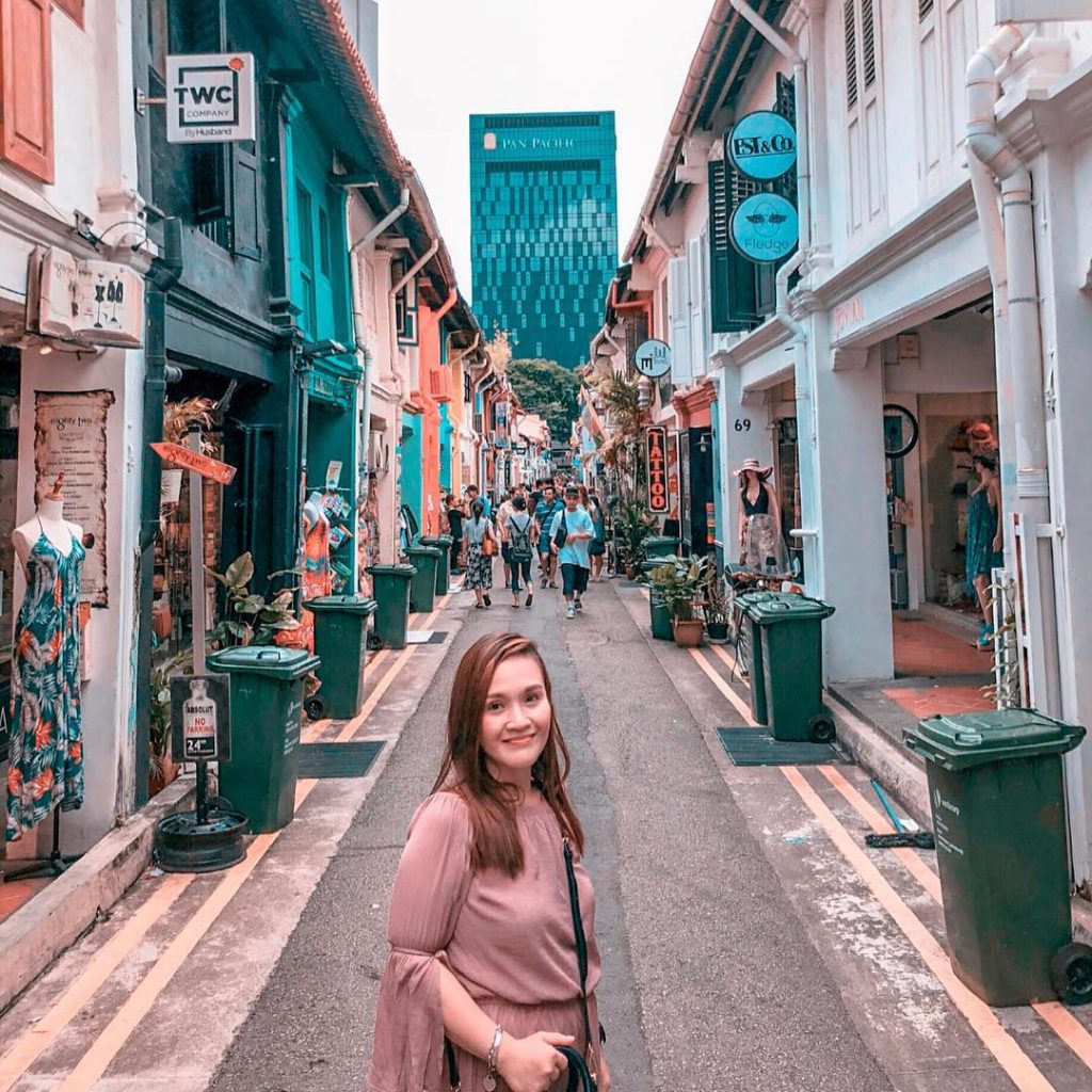 Be YOU. The world will adjust. . . #delrostravels #wanderlust #wearetravelgirls #wheninsingapore #travelstroke #travelstoke&hellip;