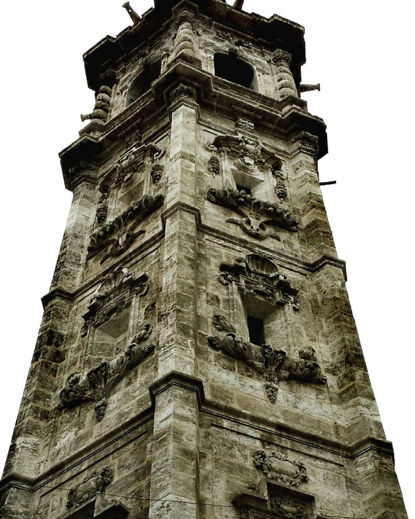 #santacatalina #valencia #spagna #church #catalunya #white #art #history #architecture #tower #viewsaddict #worldwide #imagefromtheworld&hellip;