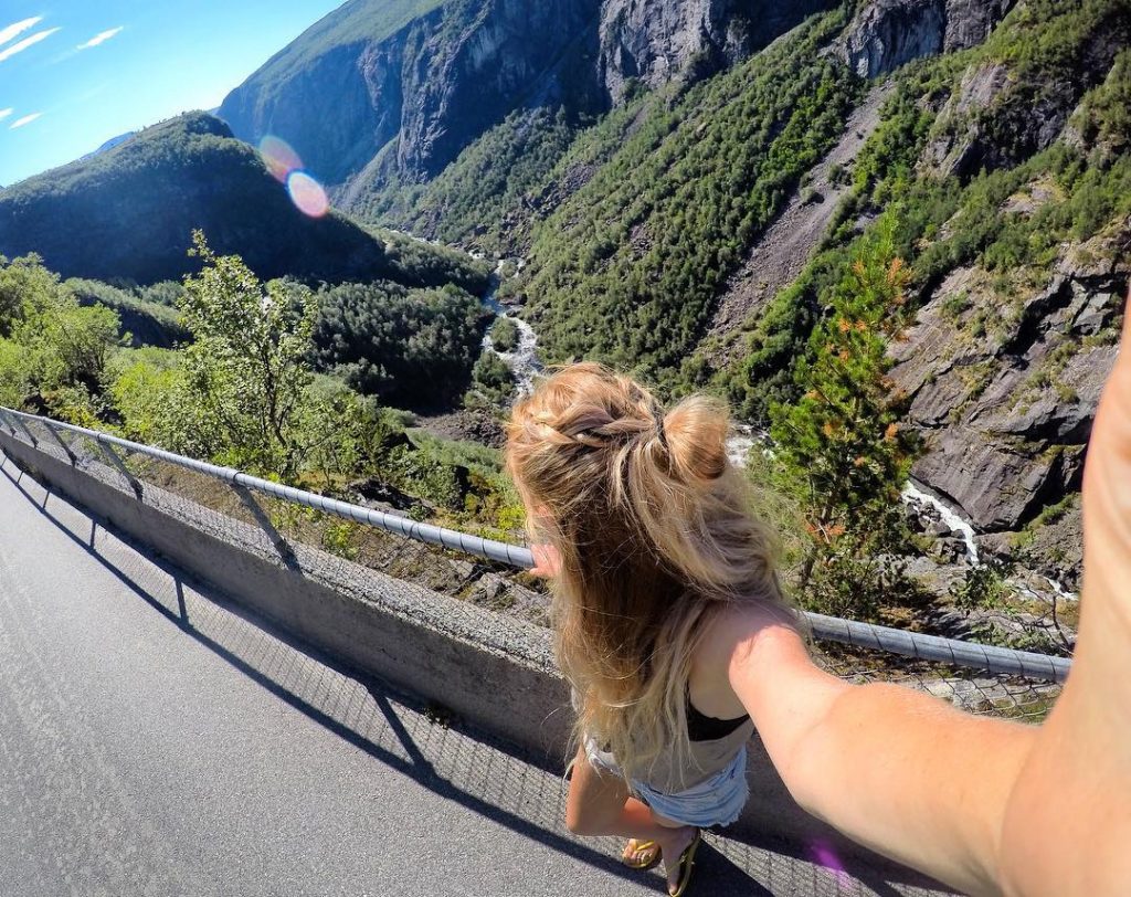 Norway you are just fabulous. Driving Oslo – Bergen is highly recommended . .…