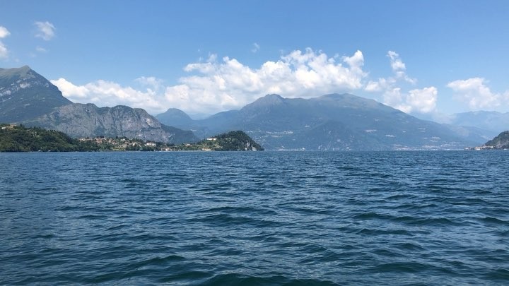 Como by boat #bnesimppl