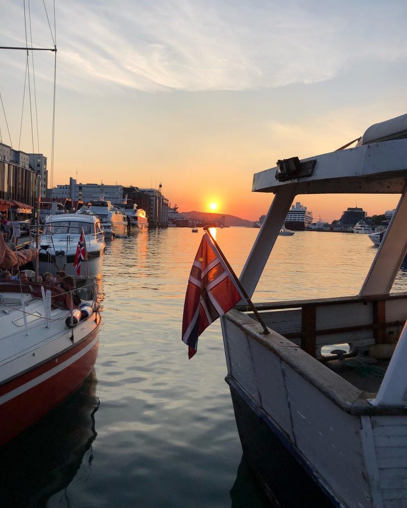 Sunsets like this make it all worth it ???????? . . . . .&hellip;