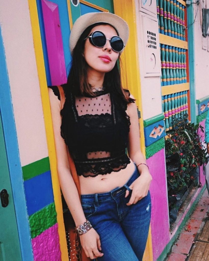 Add some color to your life ️???? #peñolguatape #peñolrock #penolrock #lapiedradelpeñon #Colombia #travelphotography #travelholic&hellip;