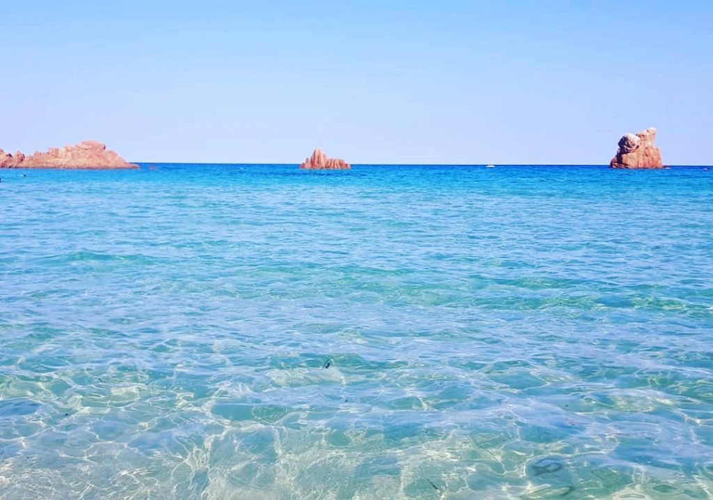 #Iamtb #TravelRepost Spiaggia di Cea Have you seen this sea? #trip #travelviews #travelpic #travelingran&hellip;