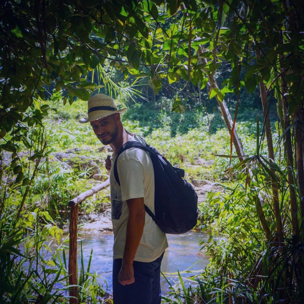 Leaving the jungle and heading for Santa Clara. • • • #photooftoday #photographyisart #picperfect&hellip;