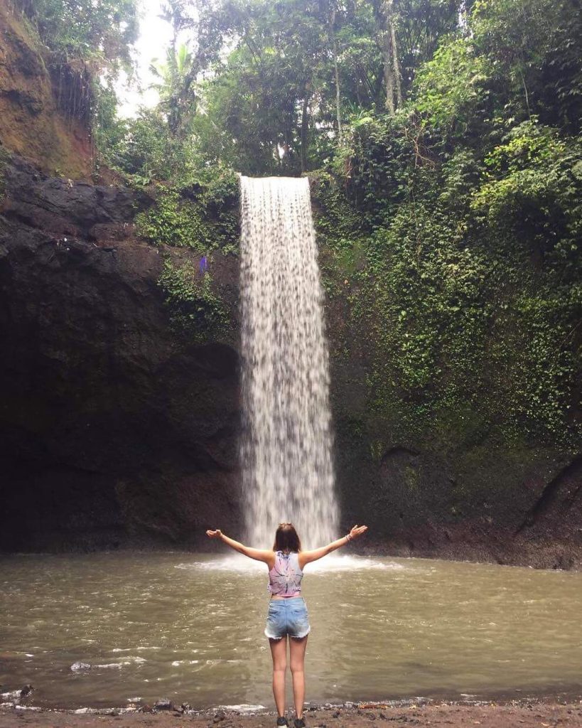 DON‘T LISTEN TO WHAT THEY SEE. GO SEE. . . #bali #indonesia #southeastasia #tibumanafalls&hellip;