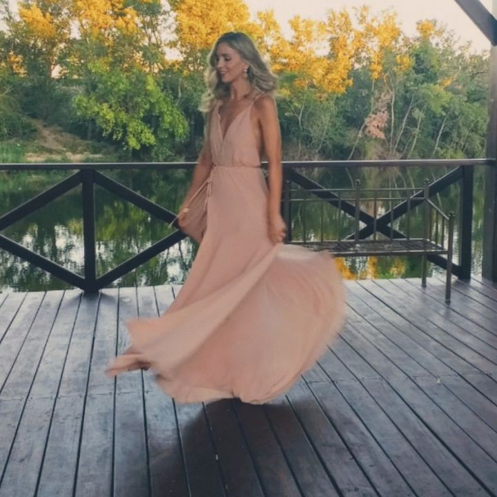 Wedding Day!! Boda @reformation . . . . . . #fashion #ootd #style #instafashion…