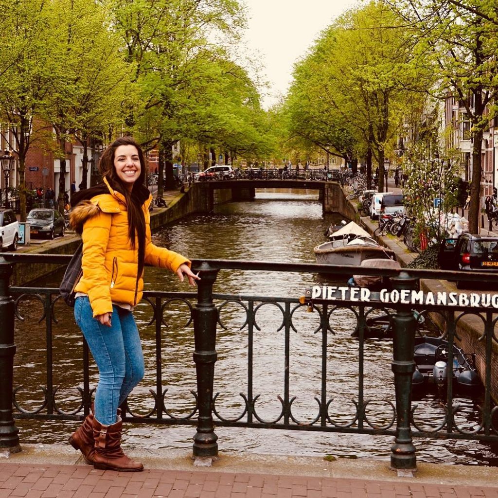 Amsterdam by the sun. . . . . . . #amsterdam #amsterdamchannels #nomadlife #trip&hellip;