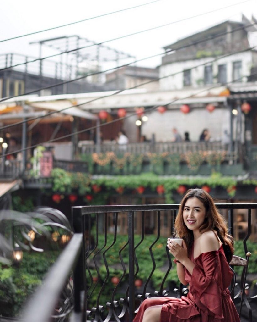 Happiness begins with a cup of tea . . . #tea #morning #jiufen…
