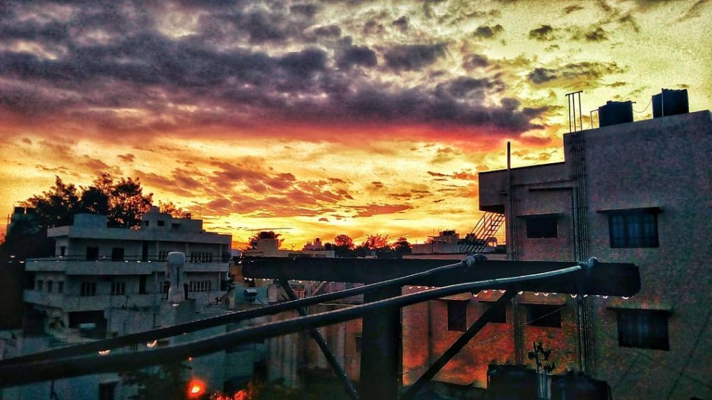 #nature #sunset #architecture #rain #dawn #travel #traveling #clouds #building #landscapephotography #indtagood #likeforalike #landscape #streetstyle…