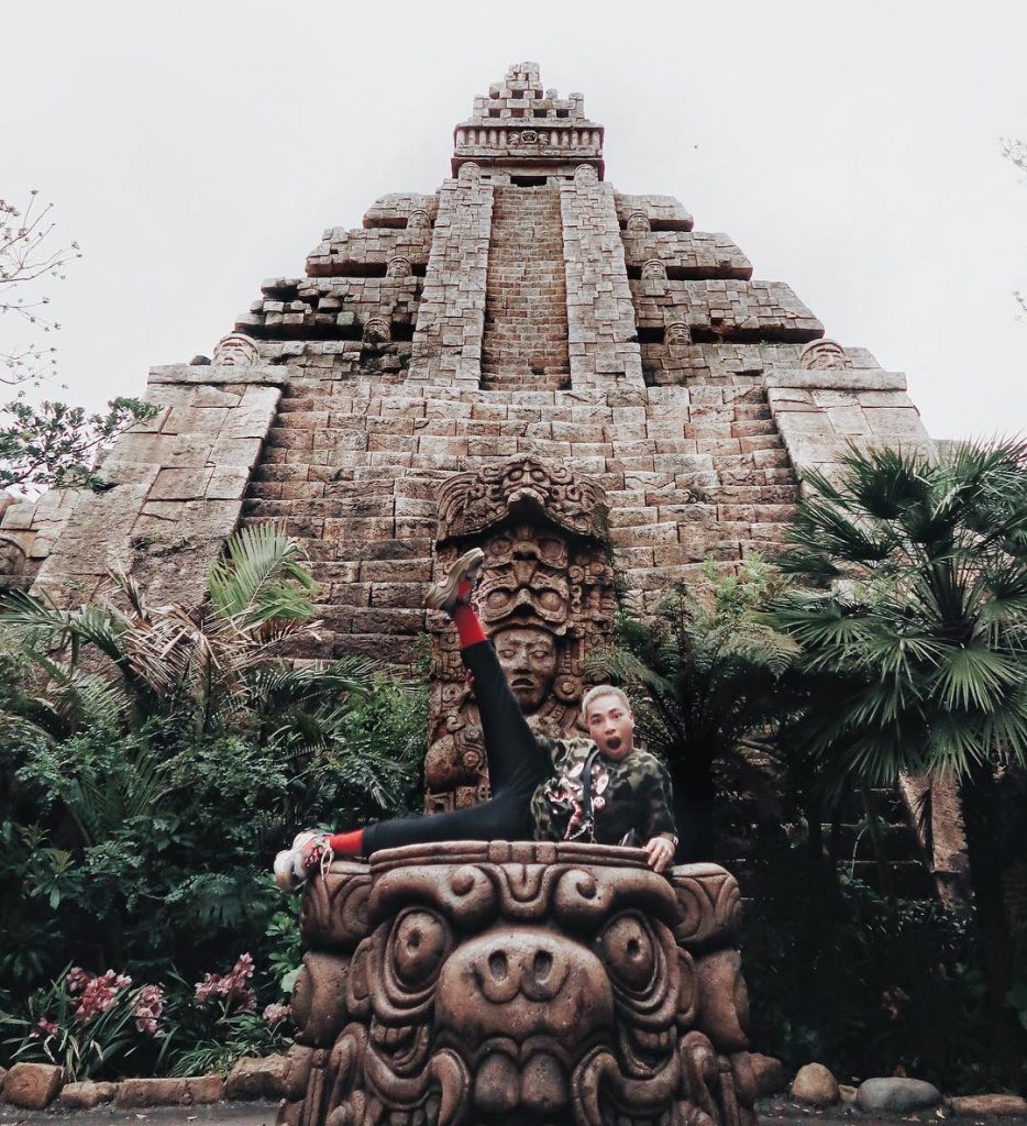 Breakfast is served // Shamu is on the dish for y’all ????‍️ #TokyoDisneySea #HuygoesJapan&hellip;