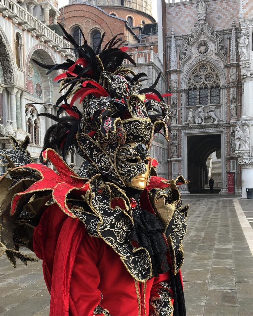 ️ . . . . #travel #venice???????? #carnival #wanderlust #citiesoftheworld #italy #discover #world #travelpassion…