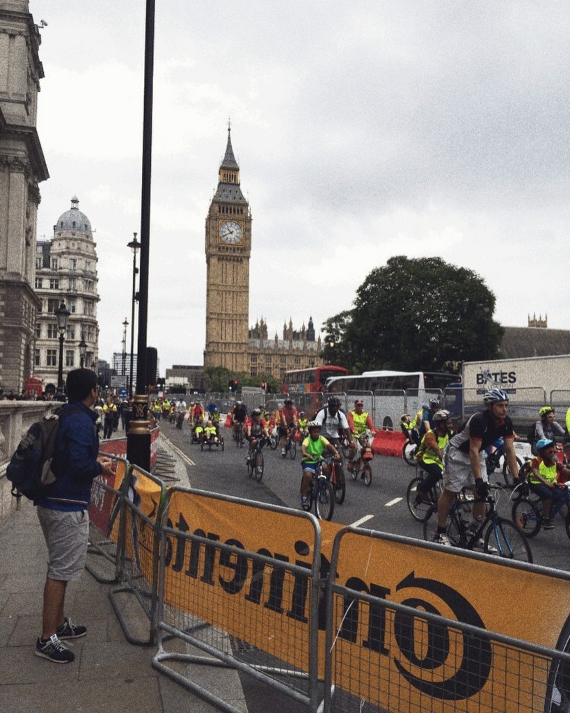 Third destination : London, England ???????????????????????? Here is the famous Big Ben! So pretty&hellip;
