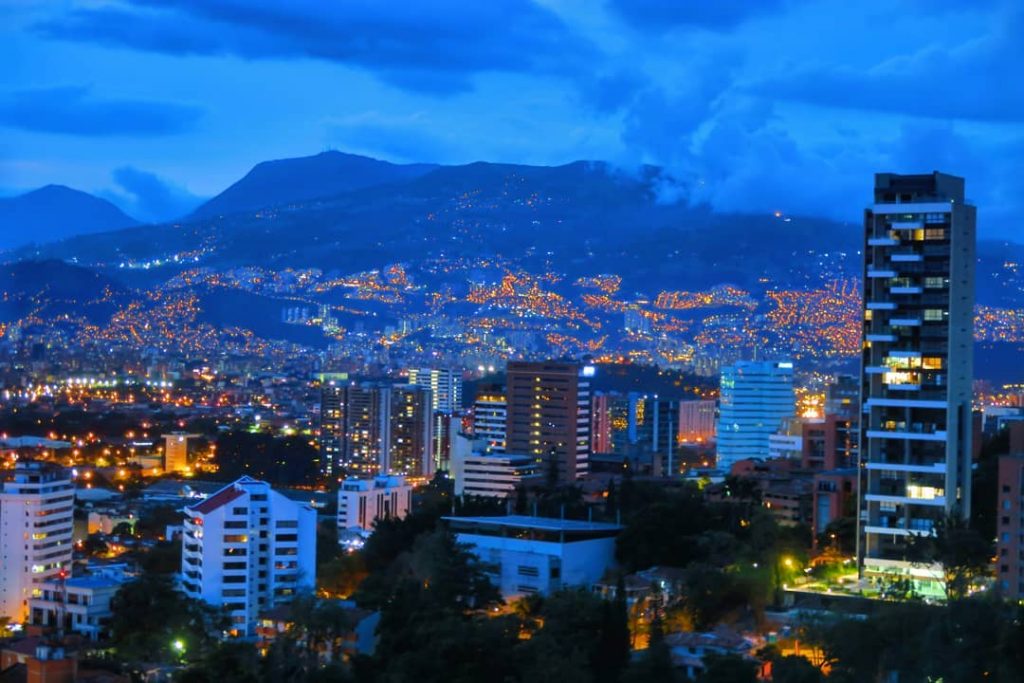 (EN) Medellín Colombia. April 2018 (ES) Medellín Colombia. Abril 2018 #medellin #colombia #southamerica #revolucionviajera&hellip;