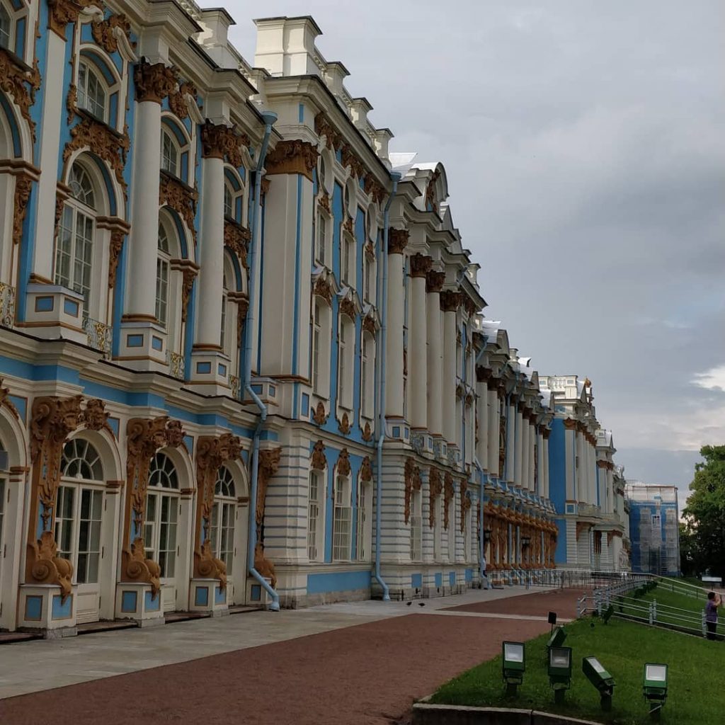 Tsarskoe Selo o di Puskin palazzo di Caterina Sanpietroburgo #sanpietroburgo️ #palazzodicaterina #palazzodicaterinapushkin #russia #bestresidence&hellip;