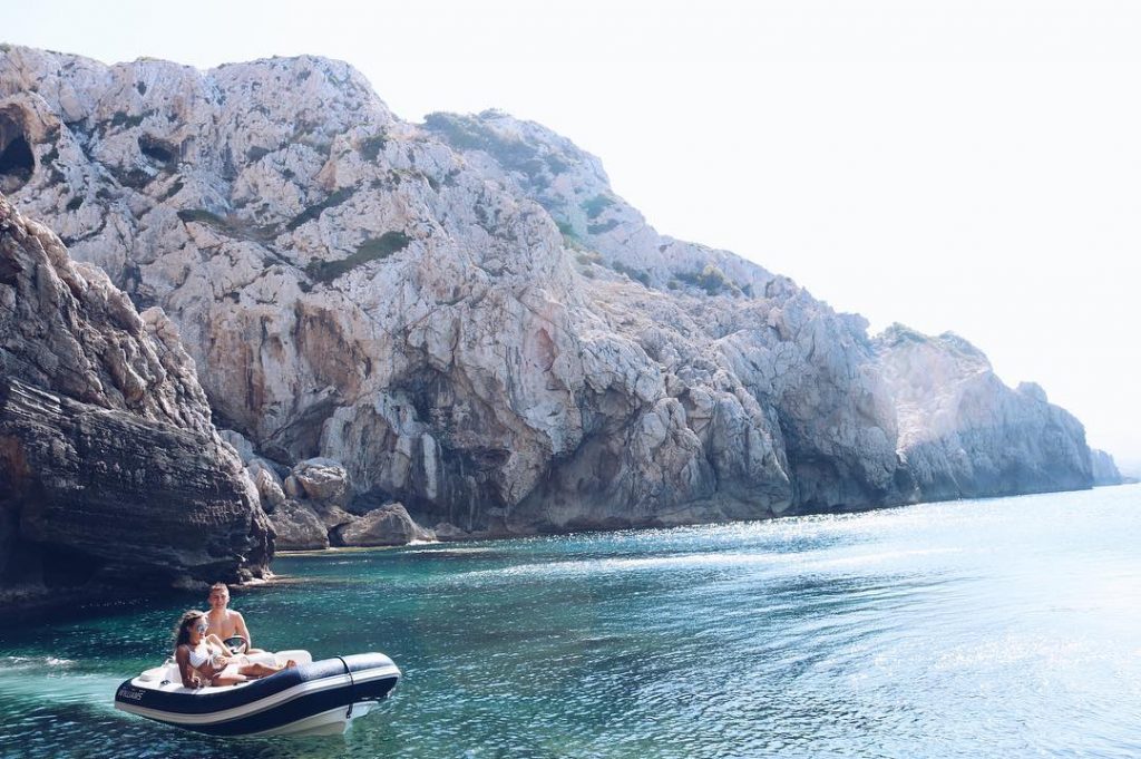 What better way to spend a week than sailing around Mallorca with your friends?&hellip;