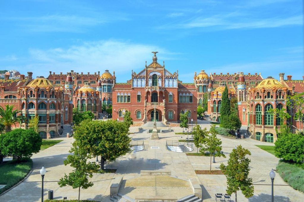 Ni en la última semana dejo de conocer cosas nuevas. Es que Barcelona no&hellip;