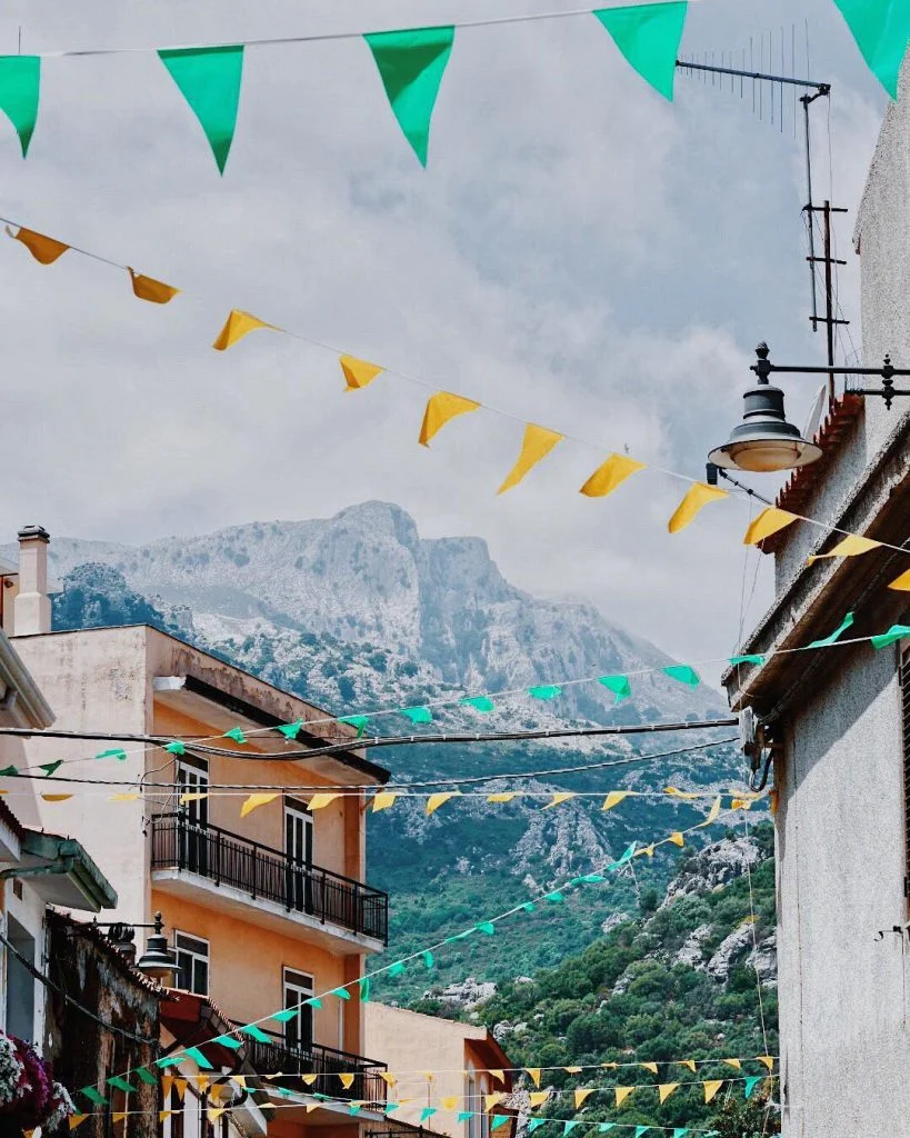 36 / Sardegna – Italy > Ipernova – Mr. Rain