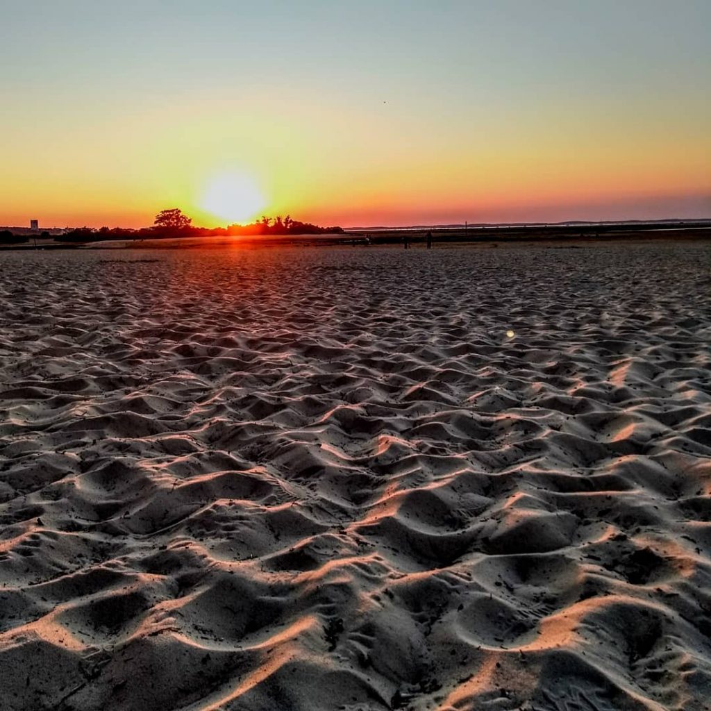 . . . . . . . #sunset #beachsunset #frenchroadtrip #gujanmestras #wonderful_places #beautifuldestinations&hellip;