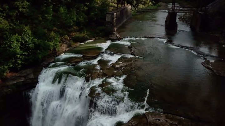 #waterfall #dji #mavicpro #nature #naturelovers #water #getlost #explorer #optoutside #worldshotz #theworldshotz #createexplore #exploretocreate #discoverearth&hellip;