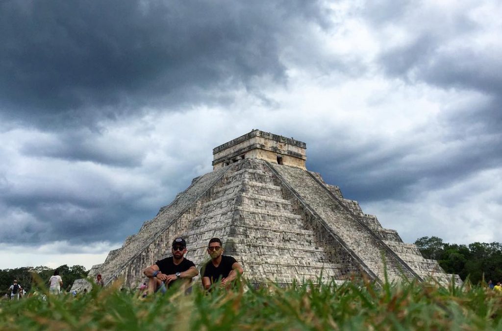 ???????? #chichenitza #iamtb #mexico #yucatan #mayas #bnesimppl