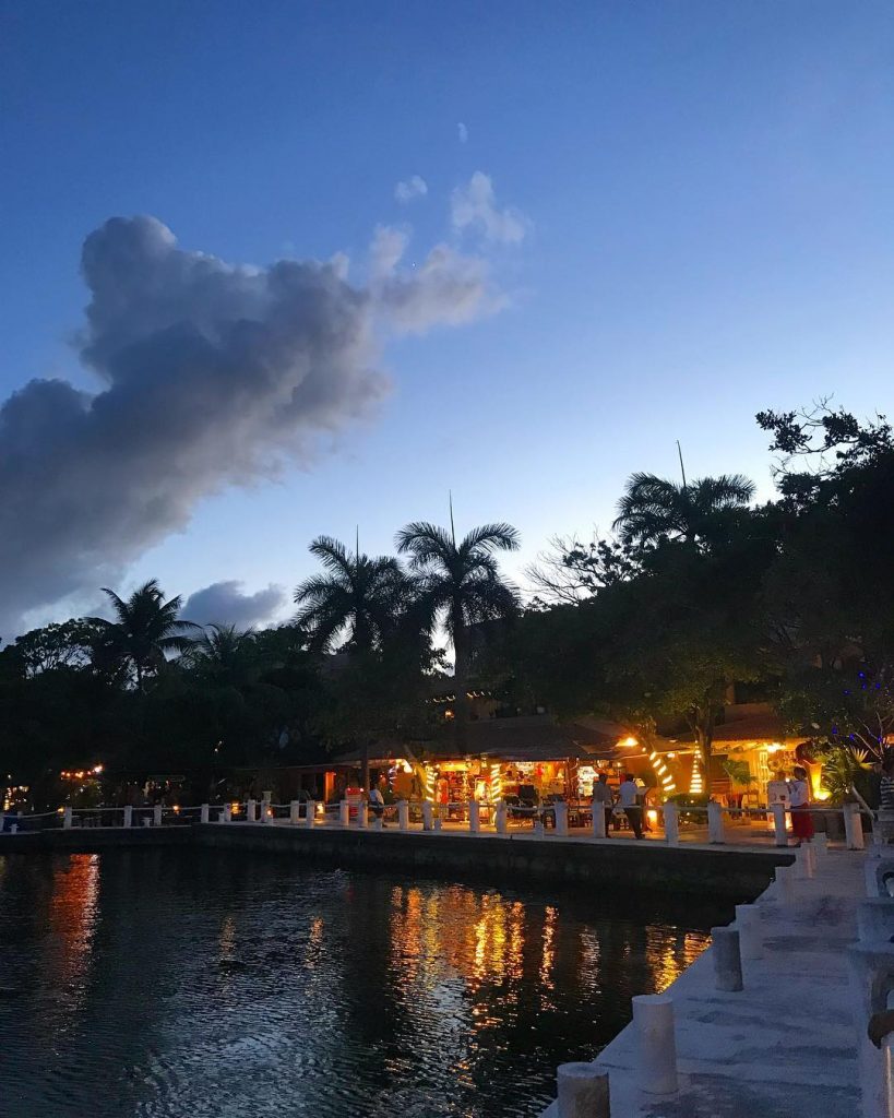 We had a fabulous dinner beside a lagoon with frolicking dolphins. How was your&hellip;