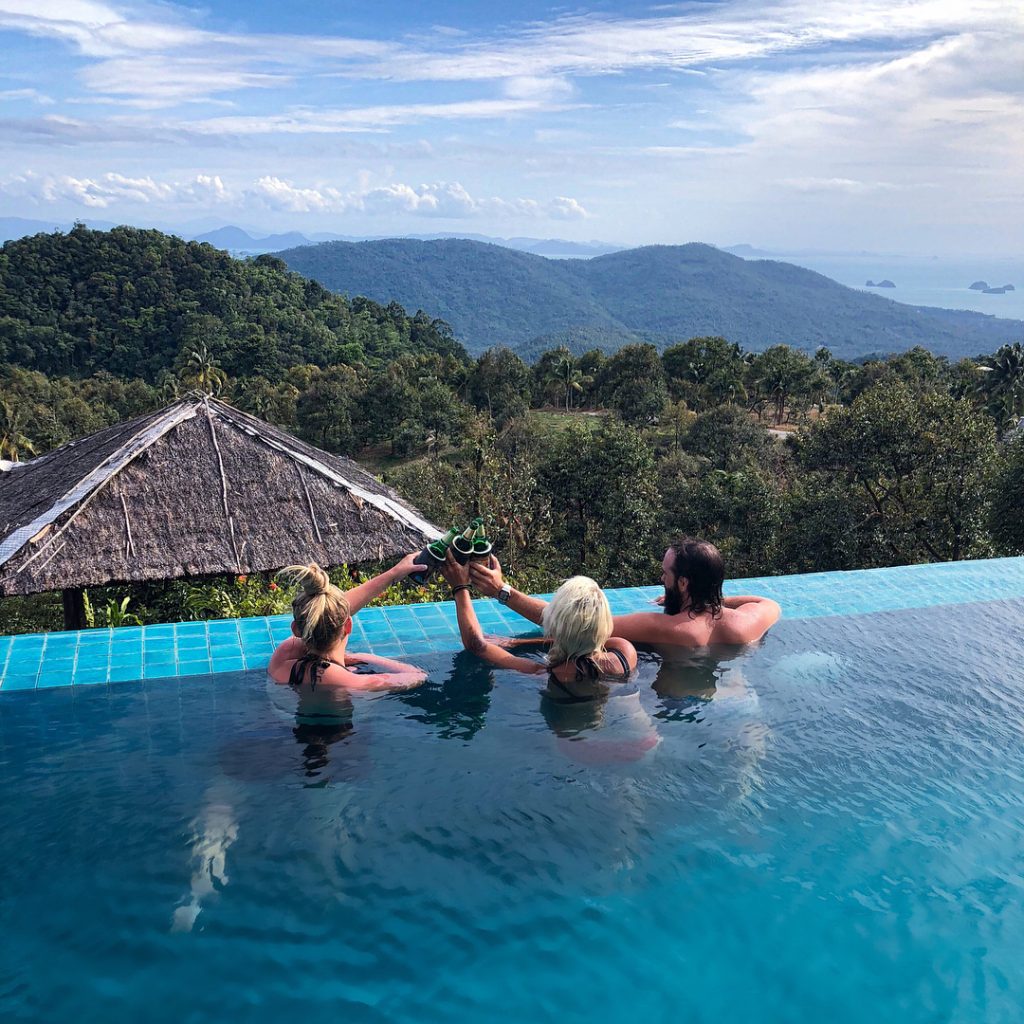 Chang ️ infinity pool ️ views ️ What more could you want?
